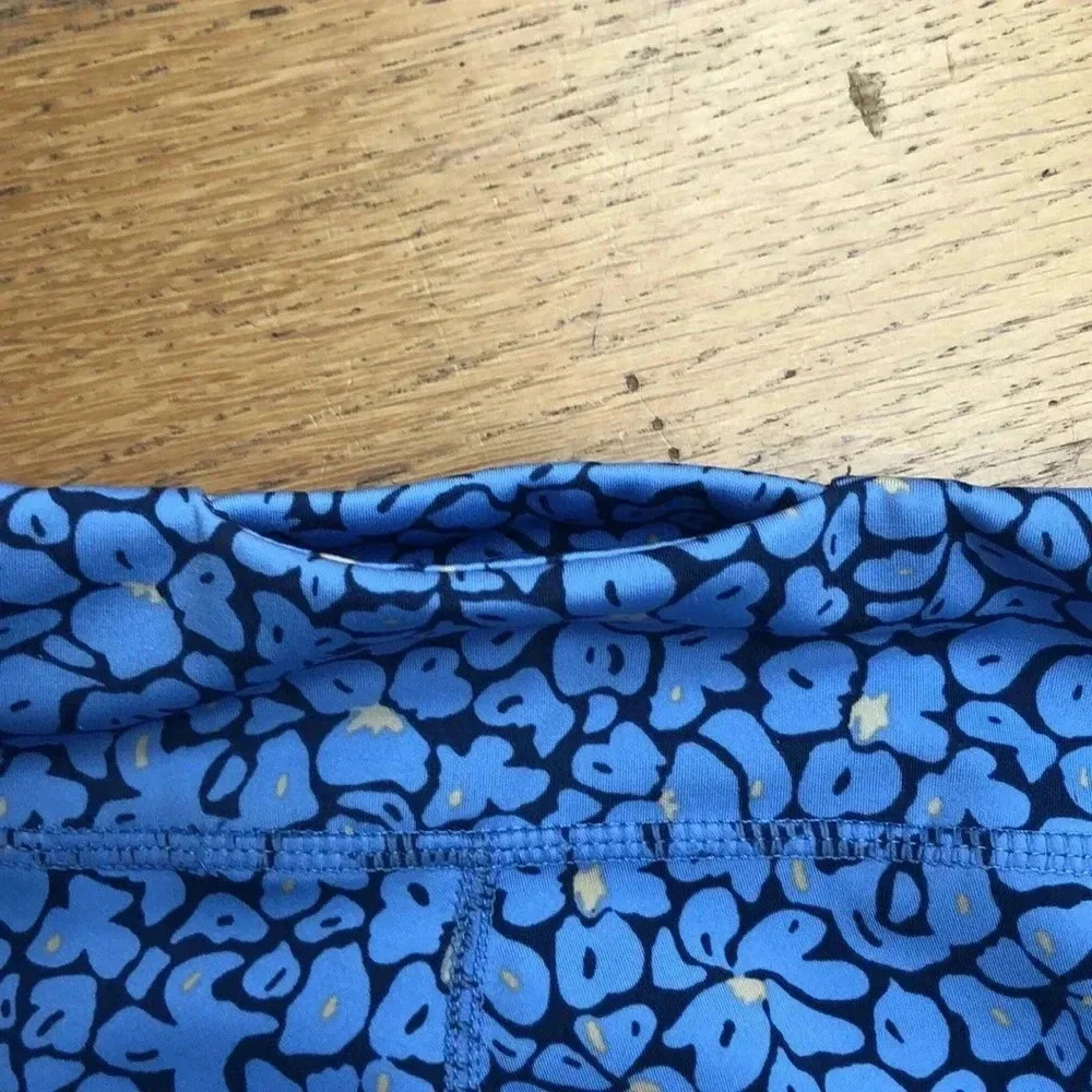 NWT J. McLaughlin Leggings. Size Large - Picture 4 of 6